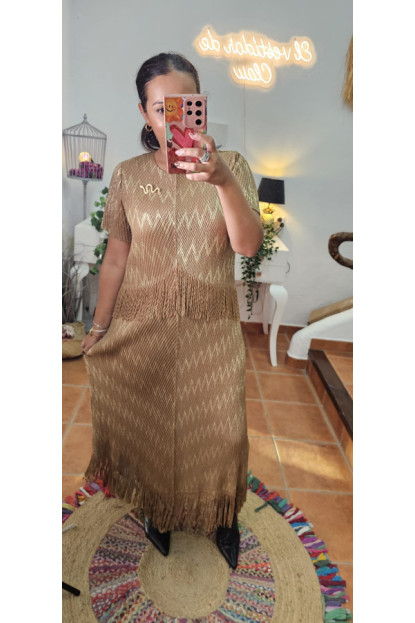 Vestido muelle flecos camel oro