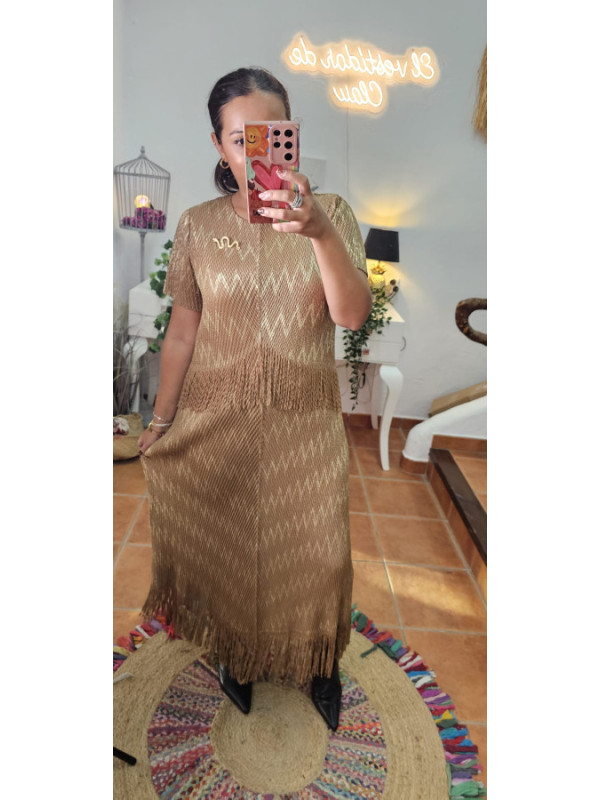 Vestido muelle flecos camel oro