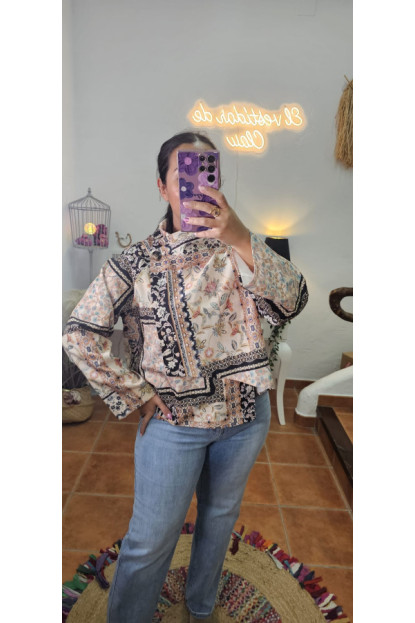 Blusa /chaqueta cruzada boton 