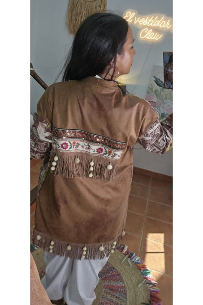 Chaqueta antelina espalda bordada 