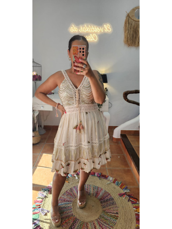 Vestido pan de oro rosa nude corto 