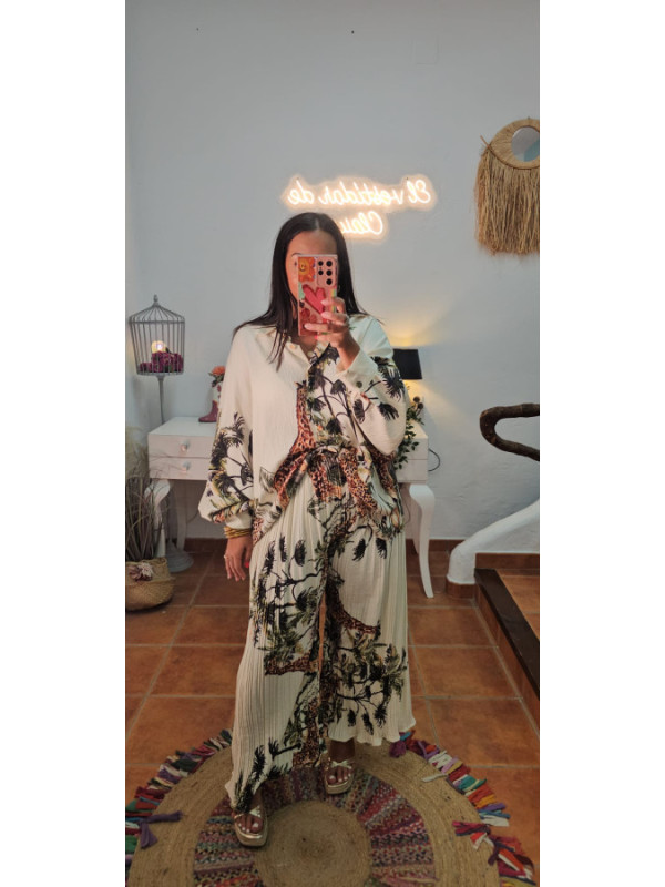 Conjunto selva crudo