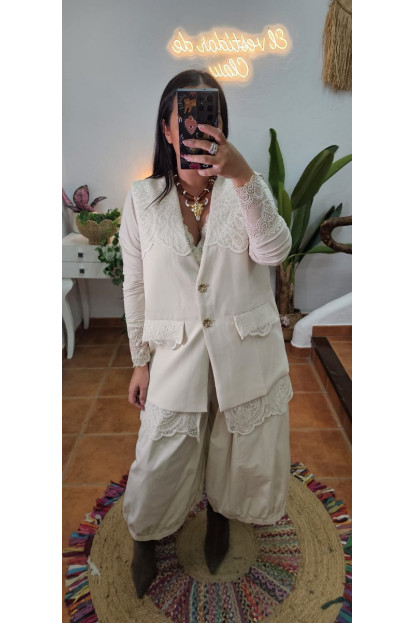 Chaleco beige encaje 