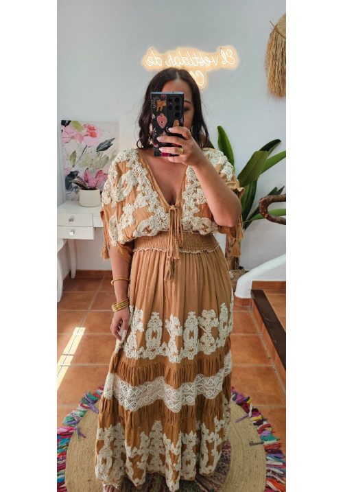 Vestido camel lentejuelas 