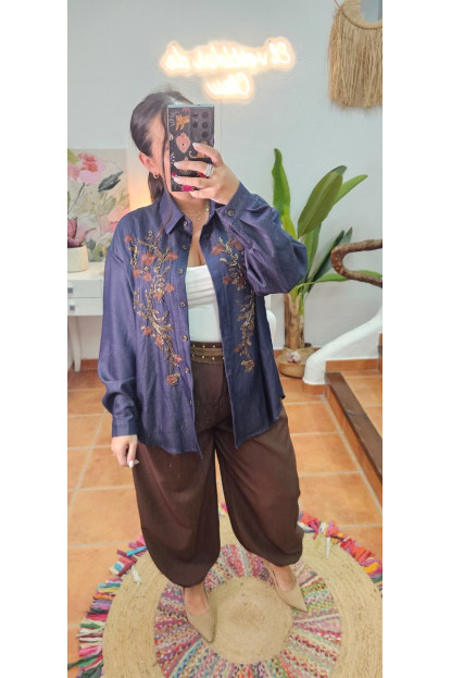 Camisa denim flores brillos bordados 