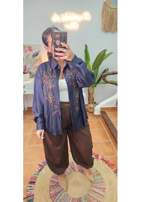 Camisa denim flores brillos bordados 