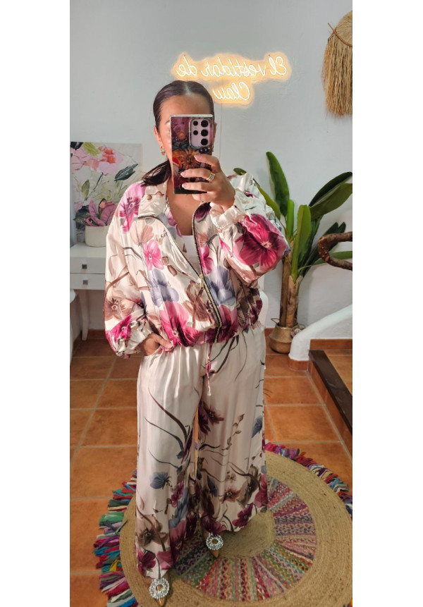 Conjunto flores satén 