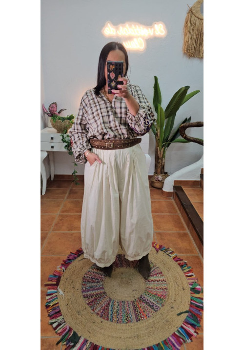 Pantalón bombacho tela