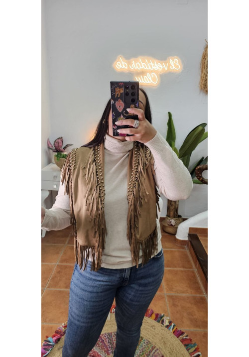 Chaleco flecos camel 