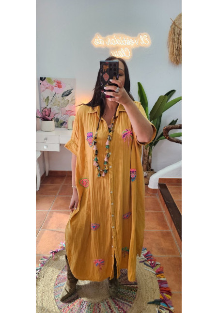 Vestido mostaza parches