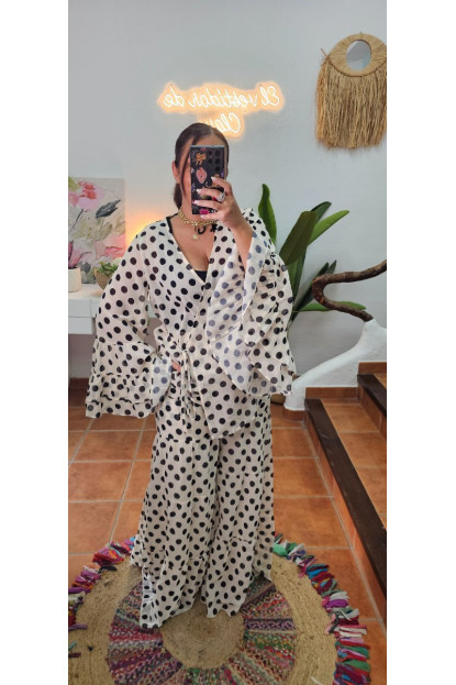 Conjunto gasa lunares 