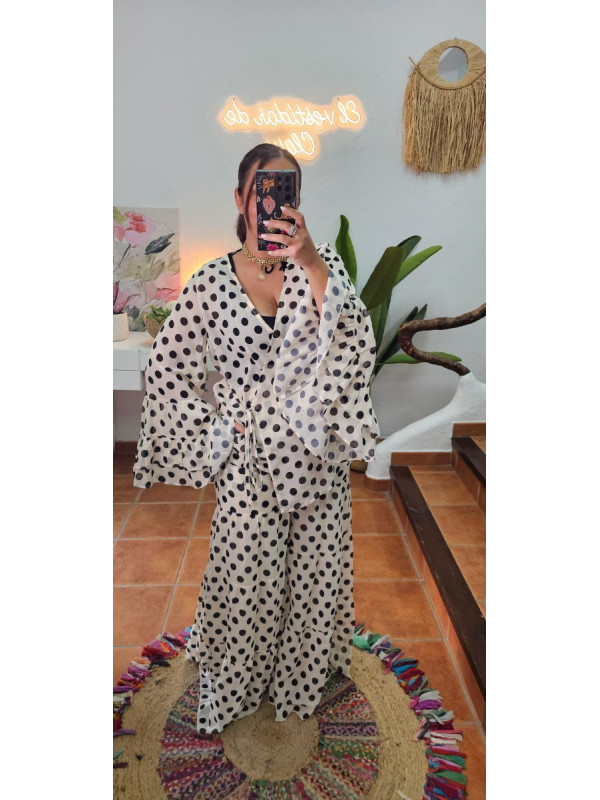 Conjunto gasa lunares 