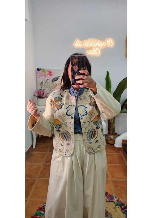 Chaqueta bordada   lentejuelas 
