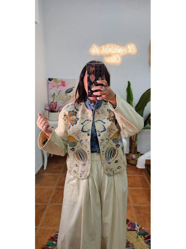 Chaqueta bordada   lentejuelas 