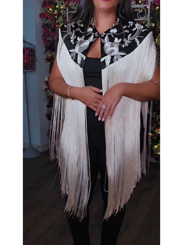 Capa manton bordado flecos 