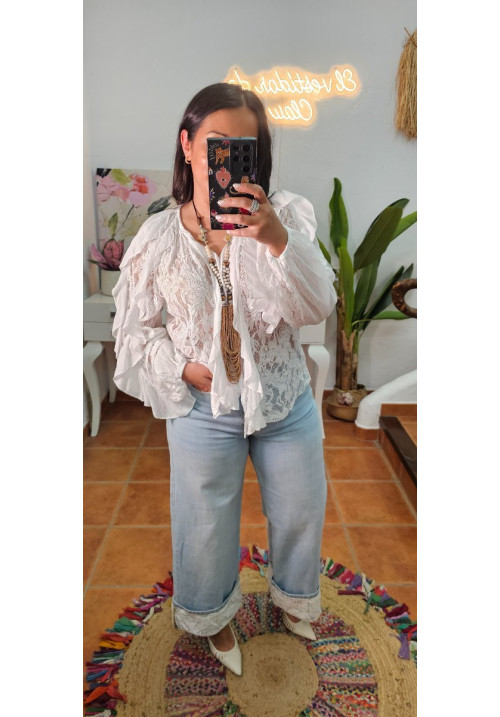 Pantalón dobladillo bajo flores