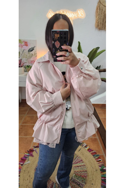 Chaqueta bajo goma encaje Rosa