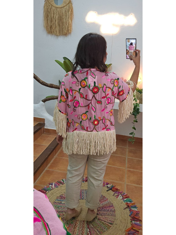 Kimono bordado rosa