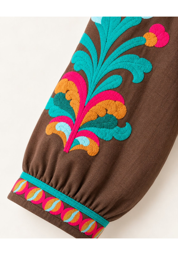 Sobre camisa India bordado conchas marrón 